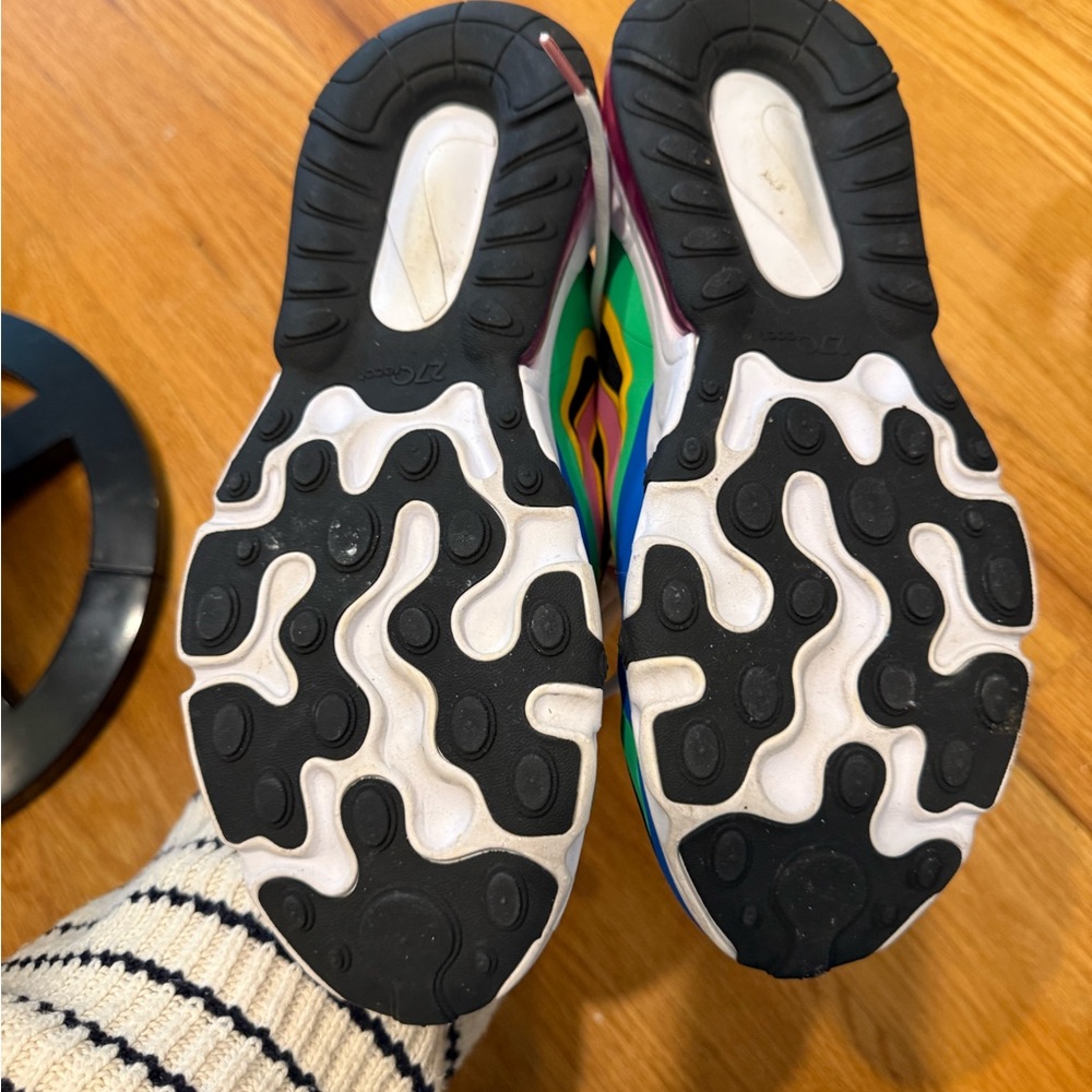 Nike Multicolor Air270 React Sneakers - Picture 2 of 4